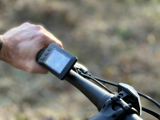 Basis Protocol Hybrid Electric Bike, Integrated Battery, 700c Wheel - Black/Green 9 Basis Protocol Hybrid Electric Bike, Integrated Battery, 700c Wheel - Black/Green - Image 7