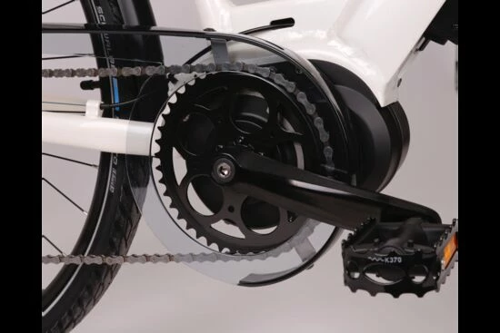 Batribike Gamma-S Step Through Hybrid Electric Bike, 28" Wheel - White 5 Batribike Gamma-S Step Through Hybrid Electric Bike, 28" Wheel - White - Image 3