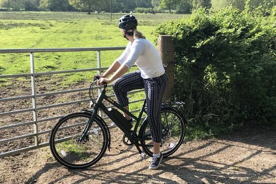 Batribike Nova-S Trapeze Hybrid Electric Bike, 26" Wheel, 8 Speed - Green 7 Batribike Nova-S Trapeze Hybrid Electric Bike, 26" Wheel, 8 Speed - Green - Image 5