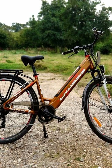Crussis E-Country 1.10 Step Through Hybrid Electric Bike, 28" Wheel, 13Ah - Orange Bronze 4 Crussis E-Country 1.10 Step Through Hybrid Electric Bike, 28" Wheel, 13Ah - Orange Bronze - Image 2