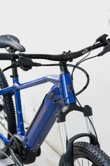 Haibike AllTrack 4 Hardtail Electric Mountain Bike 2023, BOSCH Perf. - Metallic Midnight Blue/Bronze 12 Haibike AllTrack 4 Hardtail Electric Mountain Bike 2023, BOSCH Perf. - Metallic Midnight Blue/Bronze - Image 10