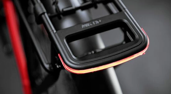 Merida ESpresso CC 400 SE EQ Step Through Trekking Electric Bike, Shimano E6100 - Silk Blue 4 Merida ESpresso CC 400 SE EQ Step Through Trekking Electric Bike, Shimano E6100 - Silk Blue - Image 2