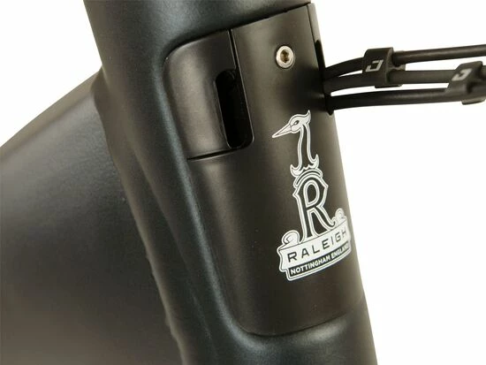 Raleigh Motus Grand Tour HUB Low Step Electric Bike 2022, BOSCH Active - Black 5 Raleigh Motus Grand Tour HUB Low Step Electric Bike 2022, BOSCH Active - Black - Image 3