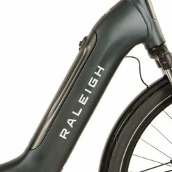 Raleigh Motus Grand Tour HUB Low Step Electric Bike 2022, BOSCH Active - Black 16 Raleigh Motus Grand Tour HUB Low Step Electric Bike 2022, BOSCH Active - Black -Cheap Hybrid Electric Bikes Store raleigh motus gt hub lowstep x 42398 1