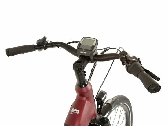 Raleigh Motus Tour Hub Low Step Electric Bike 700c Red 7 Raleigh Motus Tour Hub Low Step Electric Bike 700c Red - Image 5
