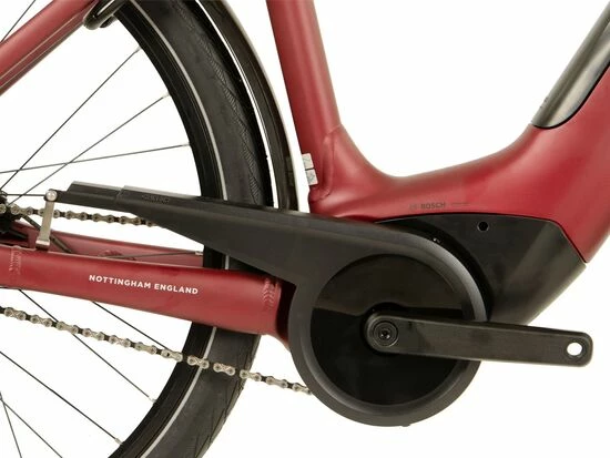 Raleigh Motus Tour Hub Low Step Electric Bike 700c Red 10 Raleigh Motus Tour Hub Low Step Electric Bike 700c Red - Image 8