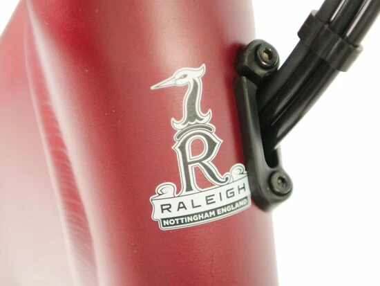 Raleigh Motus Tour Crossbar HUB Electric Bike 2022, BOSCH Active - Red 5 Raleigh Motus Tour Crossbar HUB Electric Bike 2022, BOSCH Active - Red - Image 3