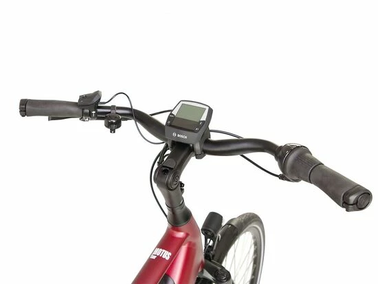 Raleigh Motus Tour Crossbar HUB Electric Bike 2022, BOSCH Active - Red 8 Raleigh Motus Tour Crossbar HUB Electric Bike 2022, BOSCH Active - Red - Image 6